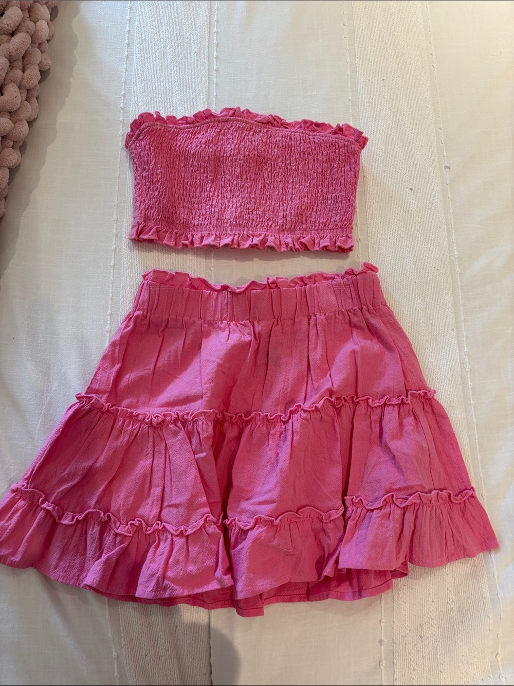 SHEIN Pink Girls 2-Piece Ruffle Tube Top and Skirt Set